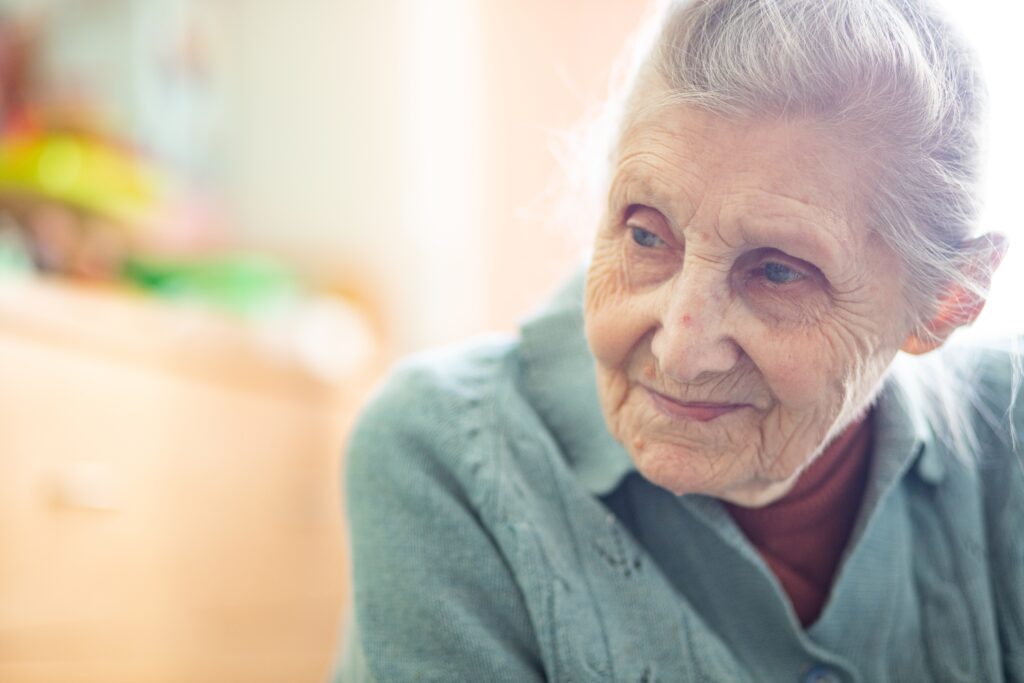 Portrettbilde av en eldre kvinne.